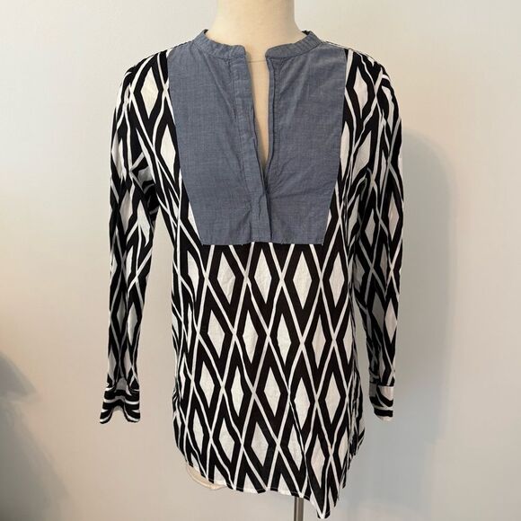 J. Crew Black & White Geometric Diamond Print Tunic with Chambray Bib Size Small - Picture 3 of 8